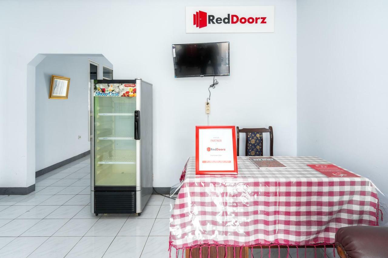 Reddoorz Syariah Near Rsud Cimacan Μπογκόρ Εξωτερικό φωτογραφία