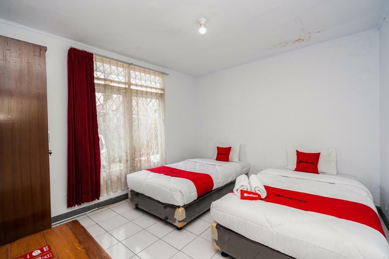 Reddoorz Syariah Near Rsud Cimacan Μπογκόρ Εξωτερικό φωτογραφία